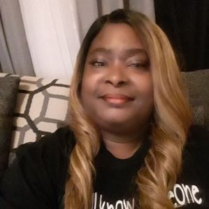 Meet your Posher, Pamela